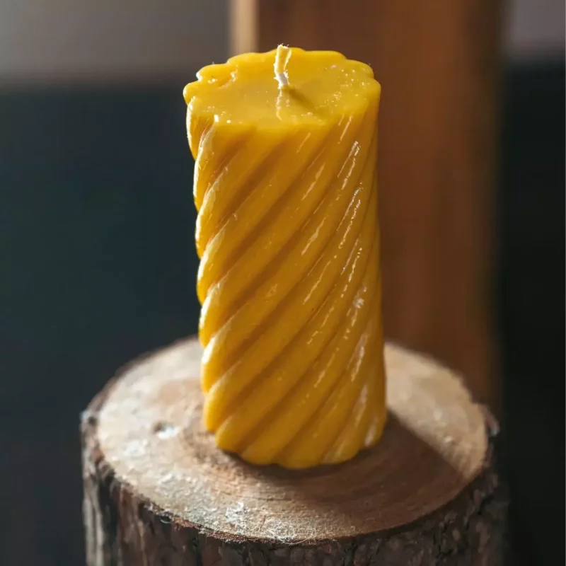 Świeca Kręcony Walec Duży Świeczka z Wosku Pszczelego